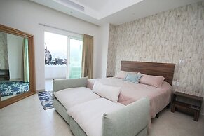 Grand Venetian