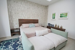 Grand Venetian