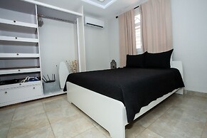 EcoMar Rentals Full House