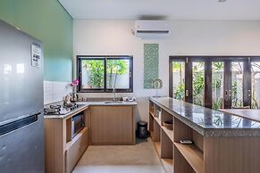 888 Residences - Complex of Private Villas with Pools
