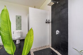 888 Residences - Complex of Private Villas with Pools