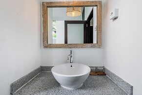 888 Residences - Complex of Private Villas with Pools