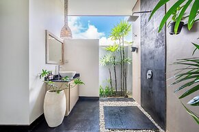888 Residences - Complex of Private Villas with Pools