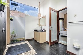 888 Residences - Complex of Private Villas with Pools
