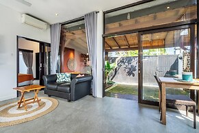 888 Residences - Complex of Private Villas with Pools