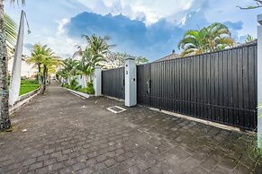 888 Residences - Complex of Private Villas with Pools