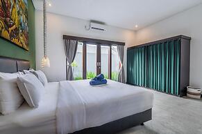888 Residences - Complex of Private Villas with Pools