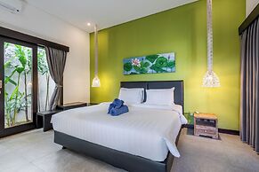 888 Residences - Complex of Private Villas with Pools