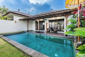 888 Residences - Complex of Private Villas with Pools