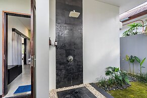 888 Residences - Complex of Private Villas with Pools