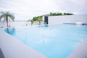 SARAH RESORT VILLA UMI