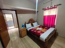 GK Holiday Inn