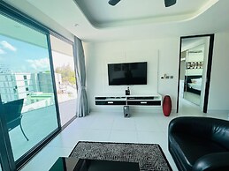 Twin Sands Resort Penthouse
