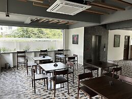 Palladium Luxury Suites Unit II