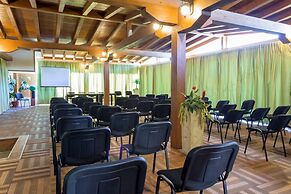 Green Wood Hotel & SPA