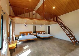 Shrubbery Palms Resort