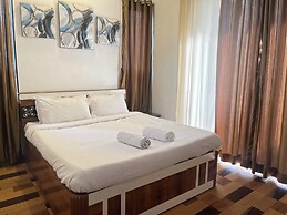 Shrubbery Palms Resort