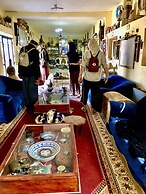 Riad Bounaylat