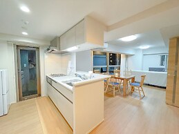 Shinkou House UE