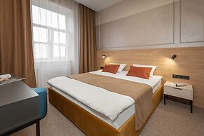 Jam Apartments