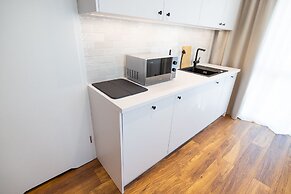 B85 Suites