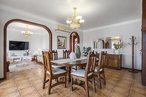 Central Lido Apartment by Homie