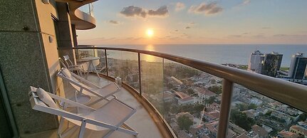 Blanche Eilat