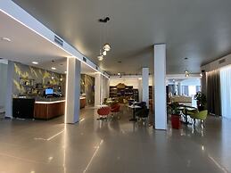 ATRIUM DELUXE RESORT