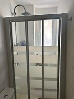 Fast Single Rooms