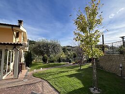 PEPEROSA IN COLLINA LUXURY B&B