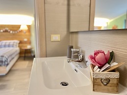 PEPEROSA IN COLLINA LUXURY B&B
