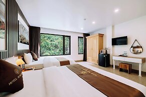 Rose Nhung Hotel Catba