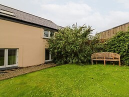 Hare Barn