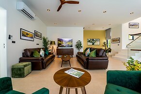 Luxury 6 Bed Private Pool Villa - LLW