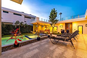 Luxury 6 Bed Private Pool Villa - LLW