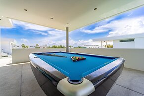Luxury 6 Bed Private Pool Villa - LLW