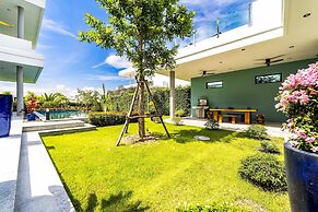 Luxury 6 Bed Private Pool Villa - LLW