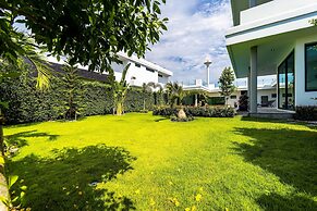 Luxury 6 Bed Private Pool Villa - LLW
