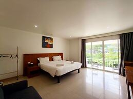 V Beach Resort