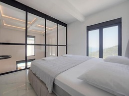 Seaview Villa with pool Vanja