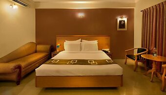 HOTEL PLAZA INN
