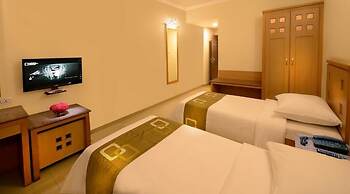 HOTEL PLAZA INN