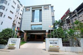 HOTEL PLAZA INN