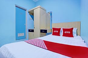 OYO 93209 Guest House Cemara 3