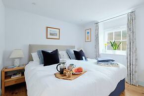 Corner Cottage