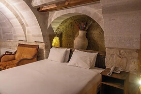Belenus Cave Hotel