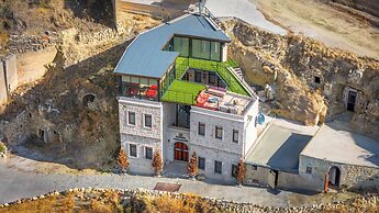 Belenus Cave Hotel