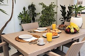 Koules Sea View City Apartment