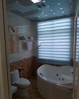 Hotel Chez Wou