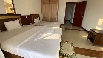 Lux Suites Eden Seafront Apartments